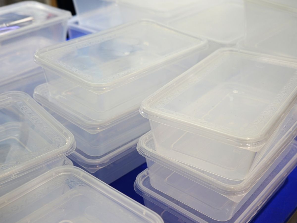 Plastic Cotainers