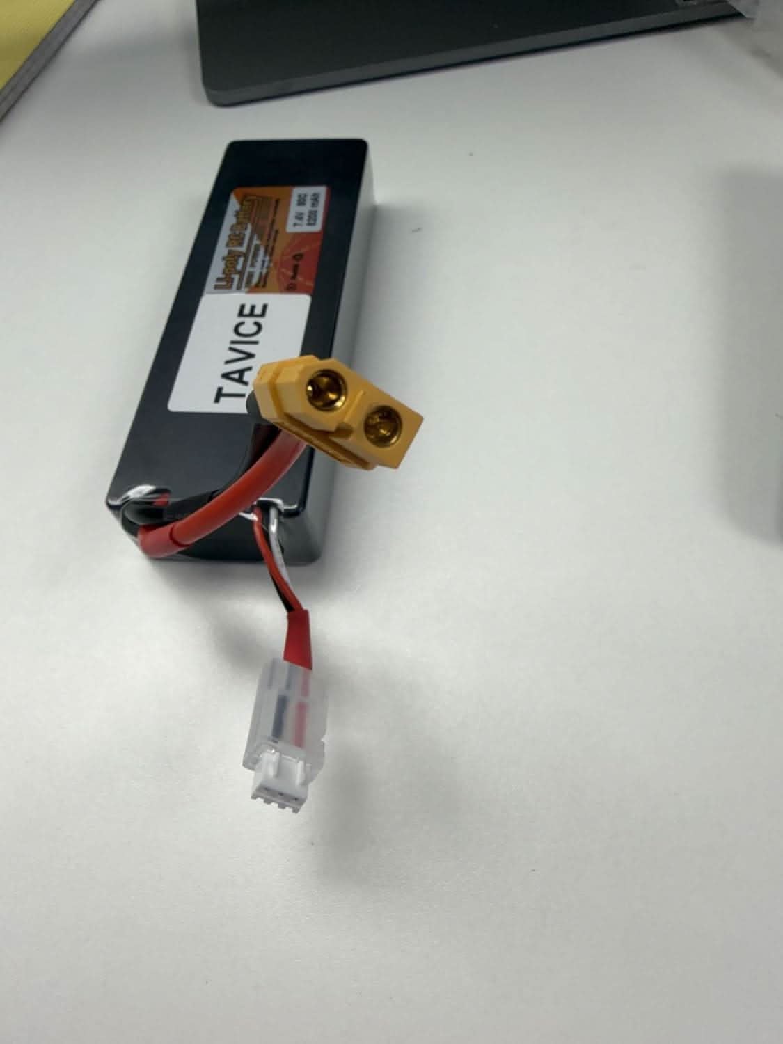 TAVICE 2 Pack 2S LiPo Battery 7.4V 5200mAh 80C Hard Case with T Connector Compatible with RC Cars, Trucks & Vehicles - Office Catch